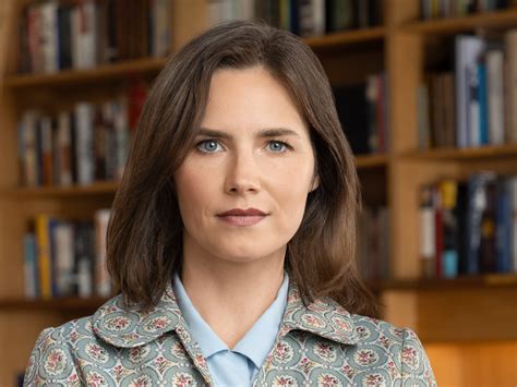 Why Amanda Knox returns to Italy — and how she talks with her daughter