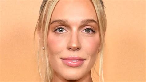 Alex Cooper's Stunning Transformation Is Turning Heads - YouTube