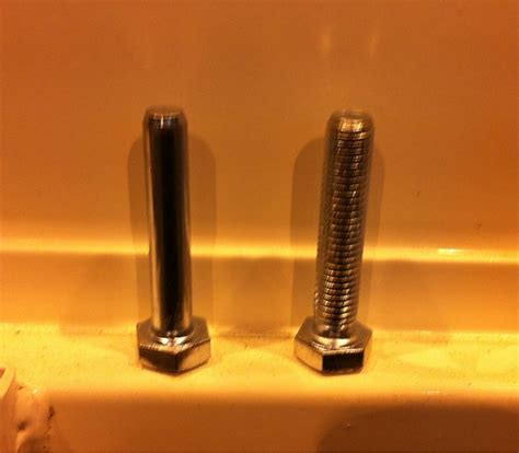 bolt    thread mildlyinteresting