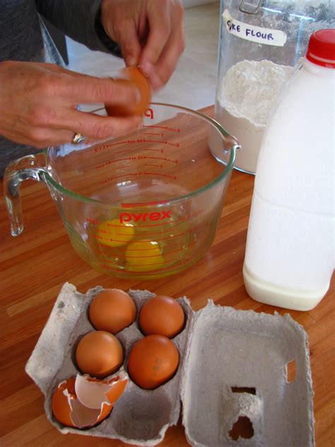 The World's Best Crepes - 3 Ingredients ~ DeLishas Food