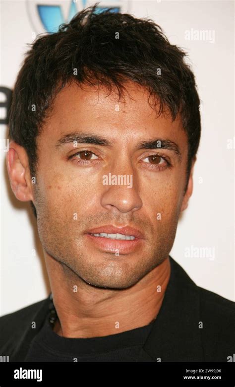 5 Shocking Facts About Kamar De Los Reyes' Impressive Net Worth