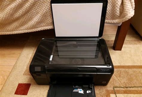 Продам принтер 3 в одном делает фотки печатает и сканирует рабочий . но ...