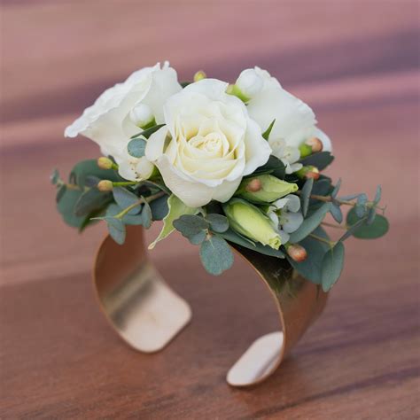 Wrist corsage Gold Cuff style - Neutral tones | Prom flowers corsage