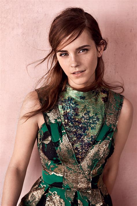 Emma-Watson-Vogue-UK-2015