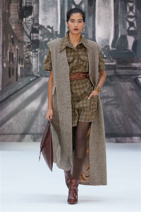 Paul Costelloe Fall Winter 2024-25 Fashion Show | Womens fashion spring ...