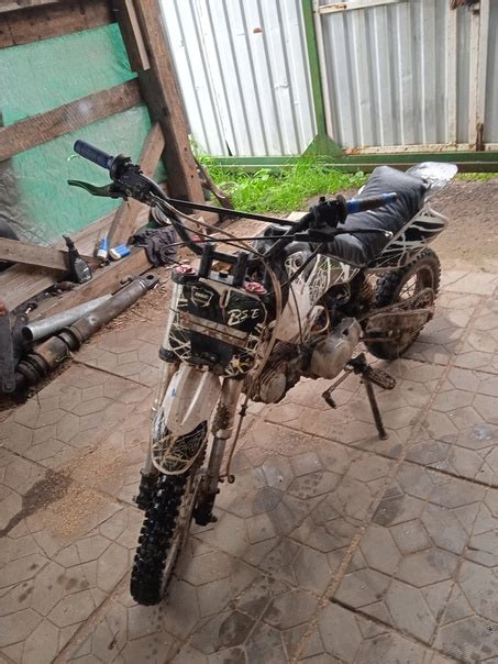 Мотор 125 кубов, раньше стоял 110 полуавтомат. Плохо заводится, едет ...