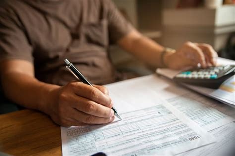 how to file taxes as real estate agent