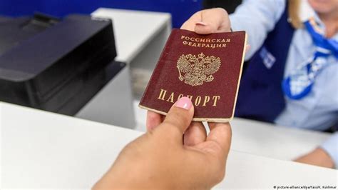 Оросуудад хялбаршуулсан хэлбэрээр виз олгохоо болив