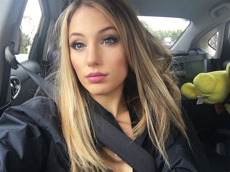 Liz Katz Wallpaper