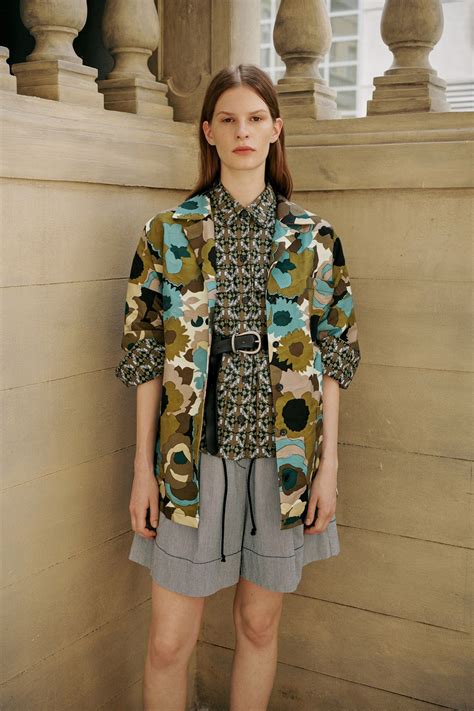German Fashion Trends 2022 - MargaretBaumgart Blog