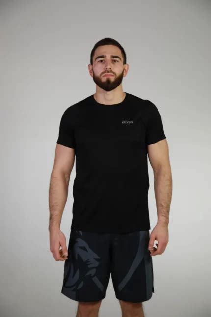 BERHIWEAR – Одежда для спорта
