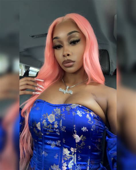 Pinkydoll - Pinkydoll added a new photo.