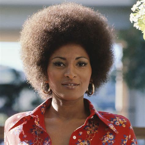 Pam Grier's Instagram, Twitter & Facebook on IDCrawl