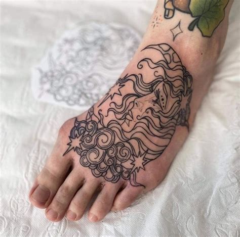 Tattoo • Значение тату: Луна, ее фазы и оберег Лунница