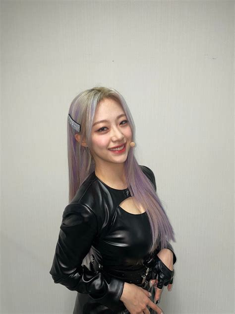 211213 Jeewon Twitter Update (CIGNATURE) | kpopping