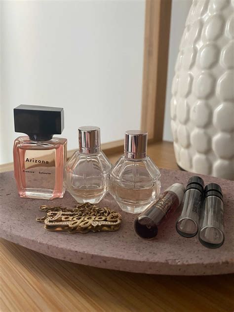 Cologne Samples Are the Best Way to Smell Great for Cheap