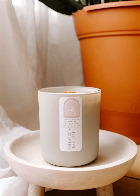 Tobacco bay leaf 13oz – 168 Candles Studio