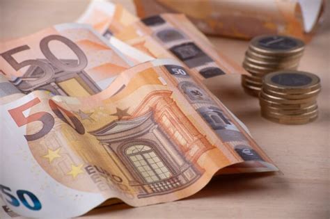 Kurs euro prognozy na najbliższe dni: EUR/PLN na skraju kolejnego ...