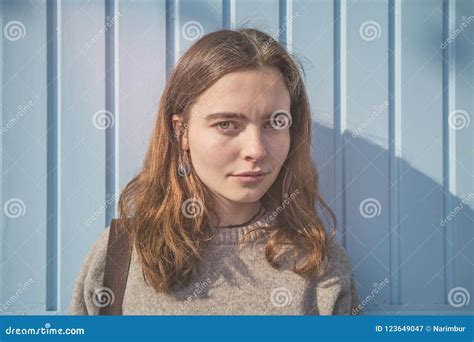 Confident young woman stock image. Image of city, attractive - 123649047