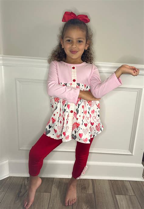 AMORA - Love and Heart 2 piece Set – Lele & Co