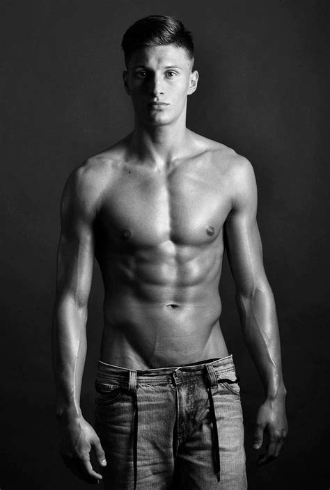 Model Dario D. byTeeJott005 by TeeJott on DeviantArt