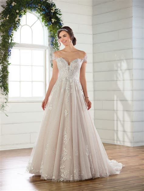 Adding Off The Shoulder Sleeves To Wedding Dress - Wedding Poin