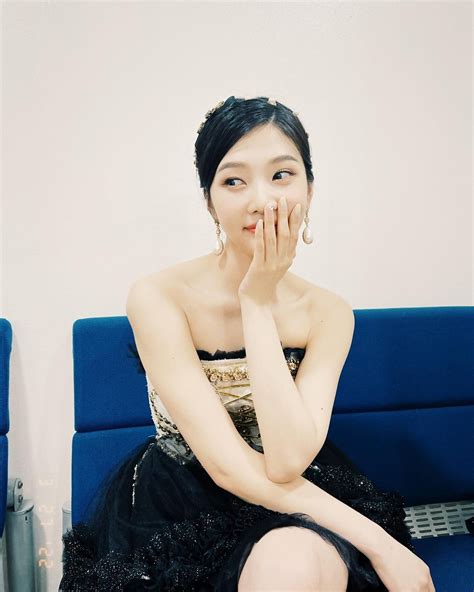 [L] (kpop) Red Velvet Joy Takes you From Irene (Heels/ Licking