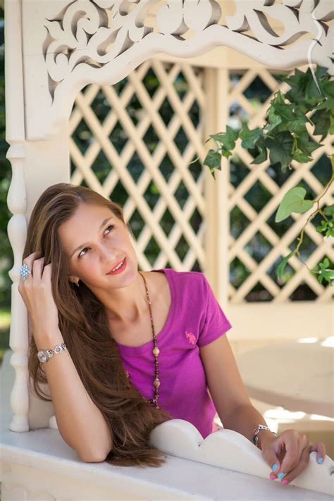 Alfiya Azizova - a model from United States | Model Management