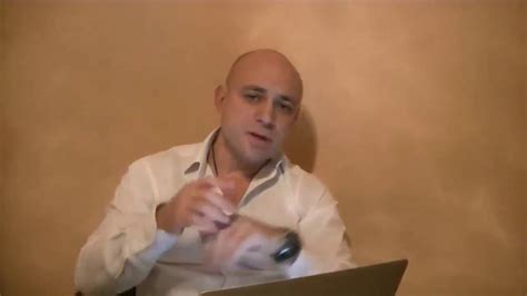 Как заниматься любовью в постели / заниматься любовью - YouTube