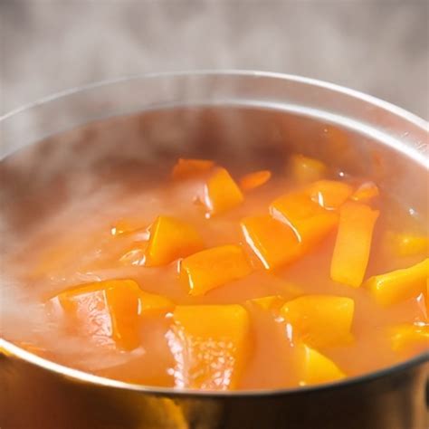 30-Minutes Carrot Apple Soup Recipe (Made With A Homemade Style) - Soup ...