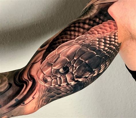 Tattoo • Тату Змея для мужчин
