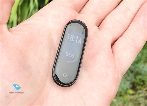 Mobile-review.com Xiaomi Mi Smart Band 4: первый взгляд и ответы на ...