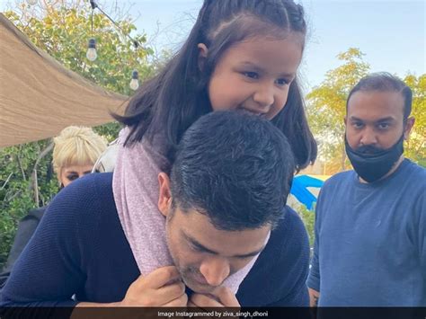 MS Dhoni, Daughter Ziva Captured In Adorable Pose. See Pic | Cricket News