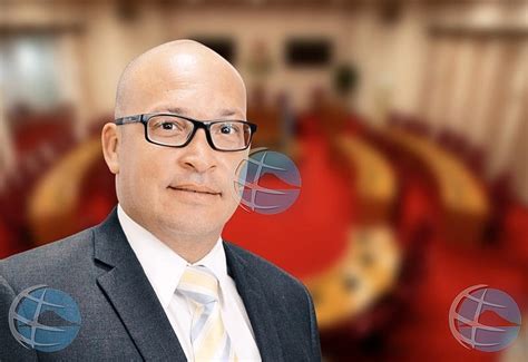 vrolijk ta den man  gobierno mes   laft nobo ta keda aproba na