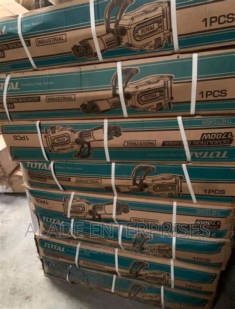 Total Demolition Breaker 1700w Review in Lagos Island (Eko