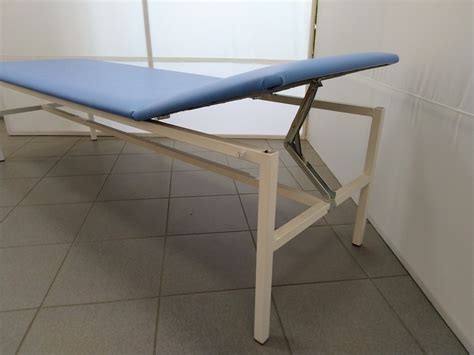 Купить кушетку для медицинского кабинета в школу