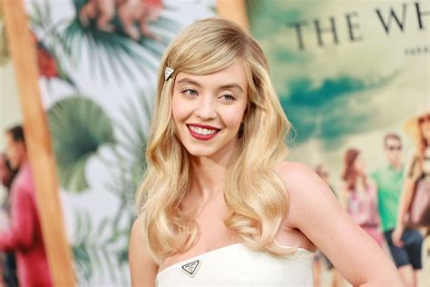 'The White Lotus': Sydney Sweeney's Age Compared to Her Character