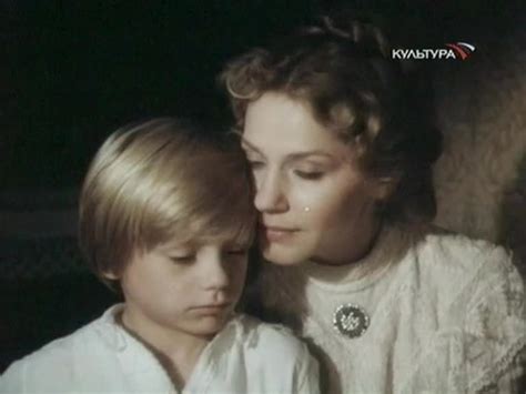 Смотреть "Детство Темы. 1 серия" онлайн. Фильм. - eTVnet