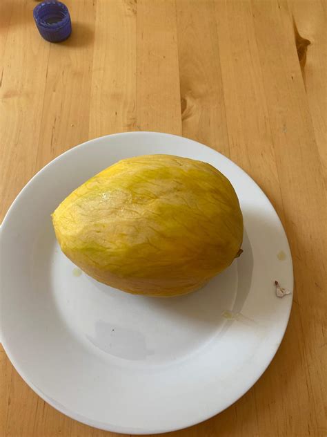 Denkt ihr man kann die Mango noch essen? (Obst, Schlecht, Verdorben)