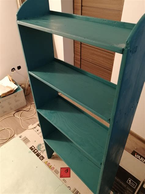 What can I do to make this look more modern? : r/Renovations