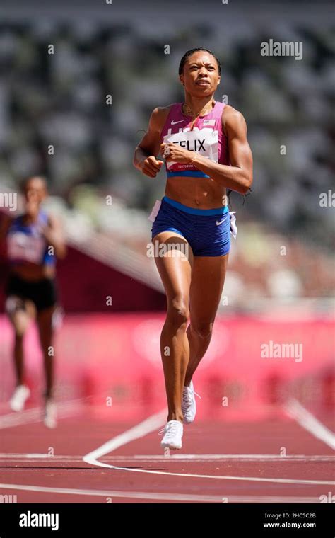 Allyson Felix participating in the semi-final of the 400 meters of the ...