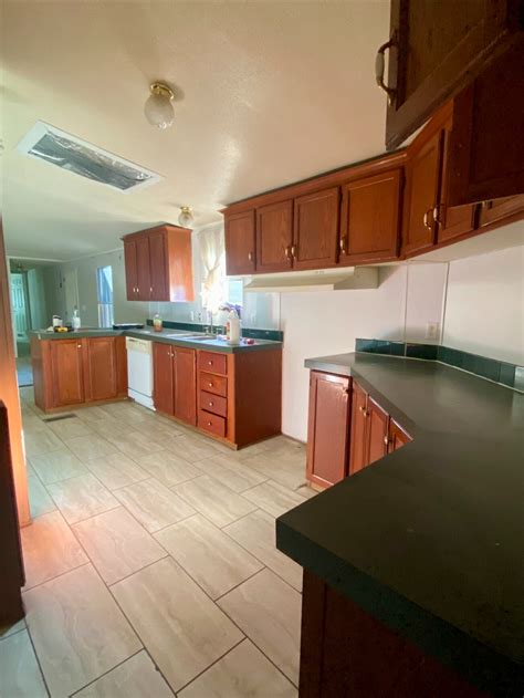 1922 Rusko Vlg, Athens, TX 75752 - House Rental in Athens, TX