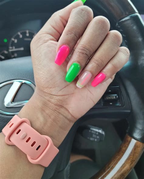 33+ Best Pink And Green Nails Ideas & Designs [2025]