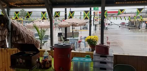 Jamaican Jerk In The Hills