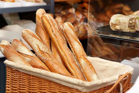 french baguette  received unesco protection heres   means
