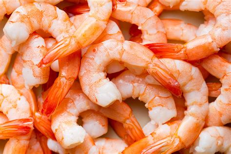 raw peeled shrimp