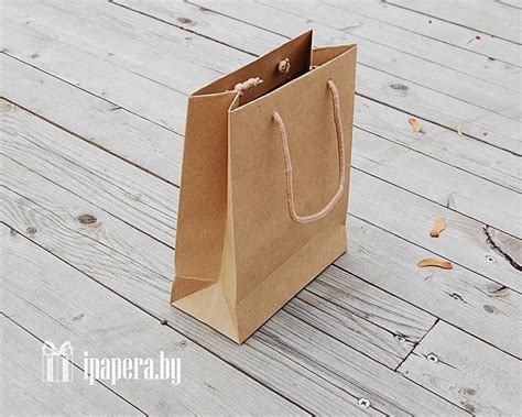 Крафт и белые пакеты