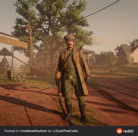 Soviet Commissar : r/reddeadfashion