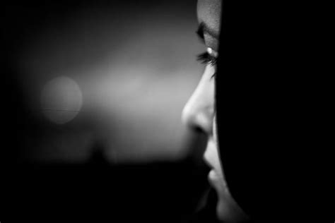 5 Ways to Stop Feeling Insecure in Your Relationships - Unshakeable Joy