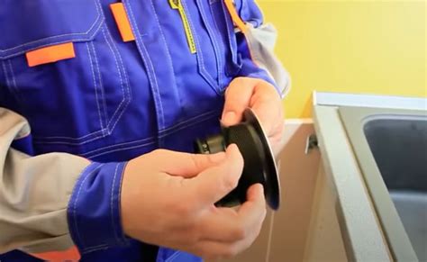 Комплект для подключения измельчителя пищевых отходов для раковины